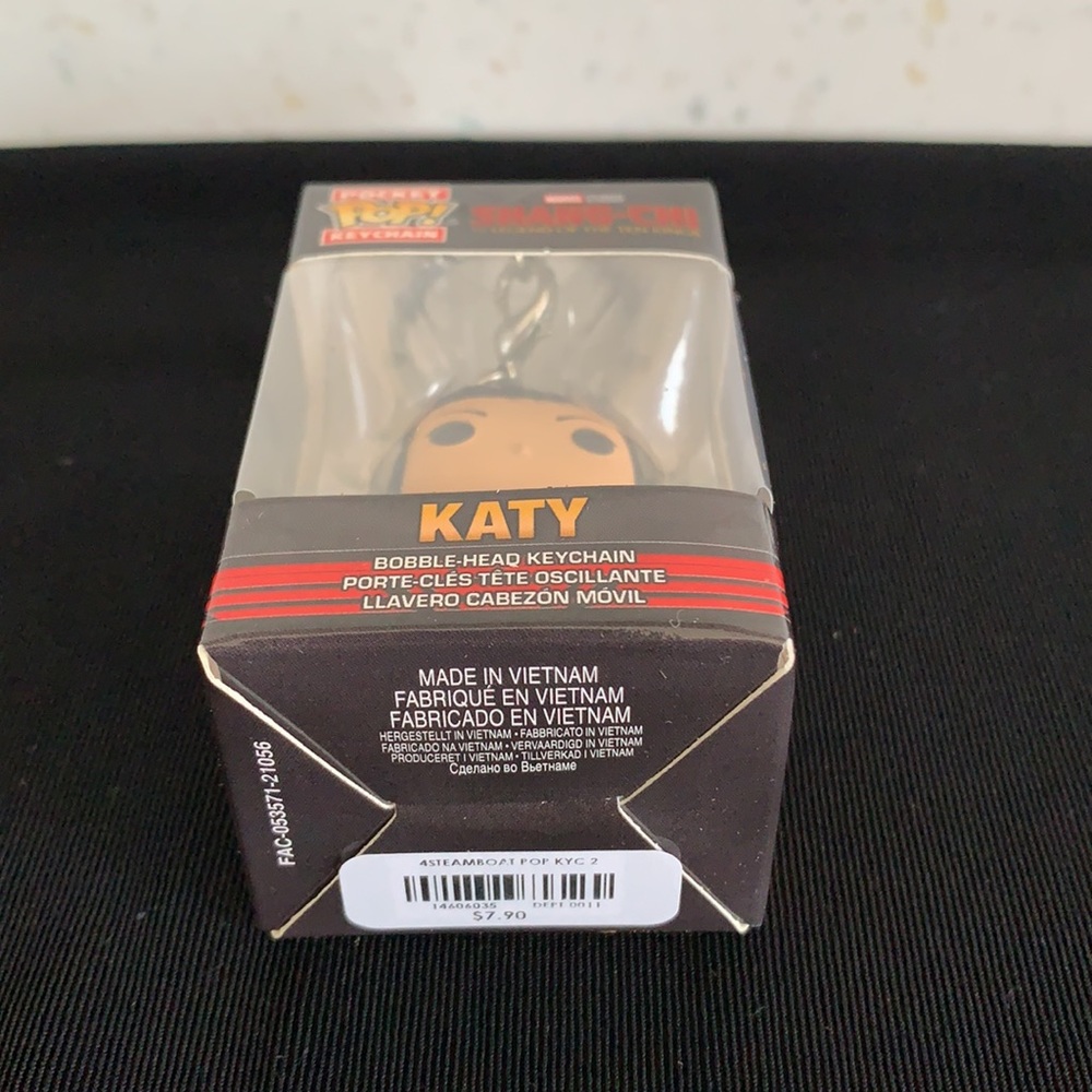 Funko Marvel Shang-Chi Katy Bobble-Head Key Chain - Picture 6 of 10
